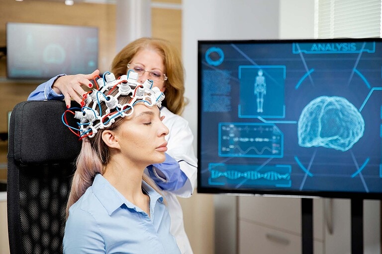 Making Science Understandable: Science Communication in Neuroscience for Lay Audiences